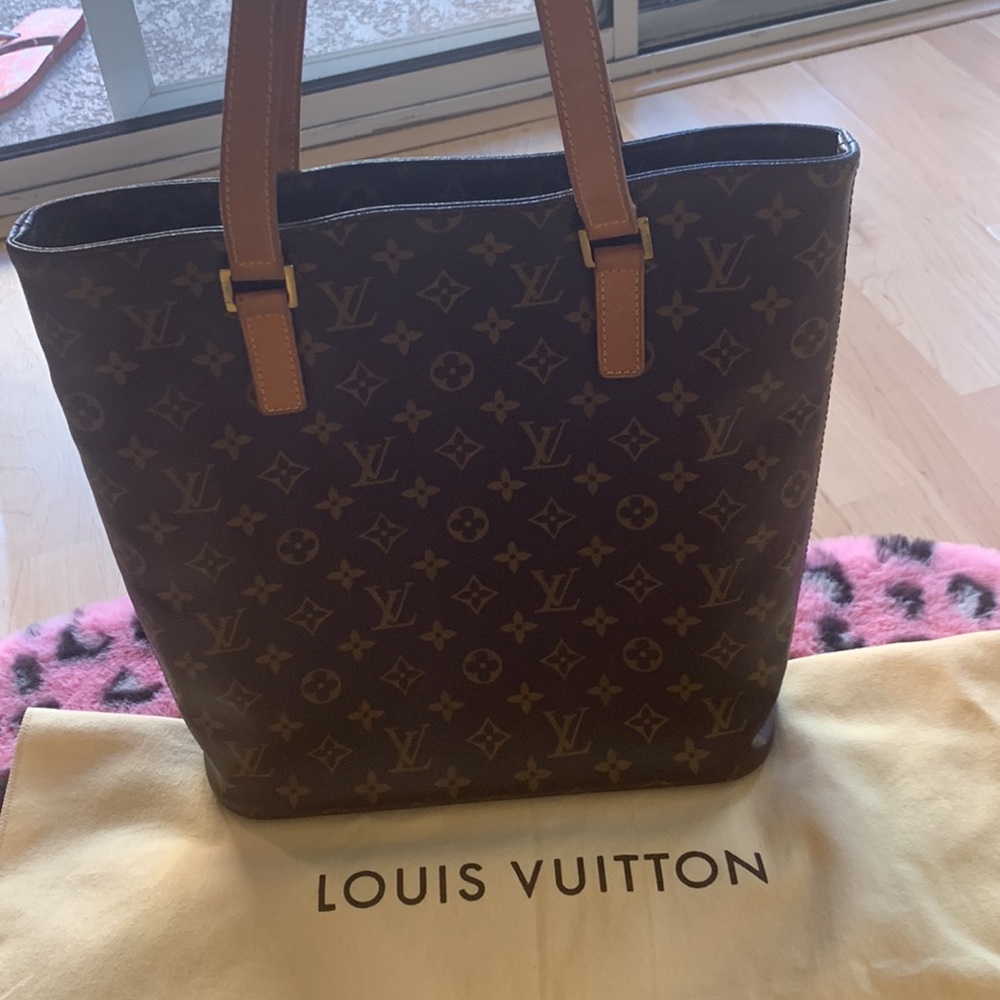 Used LOUIS VUITTON bag